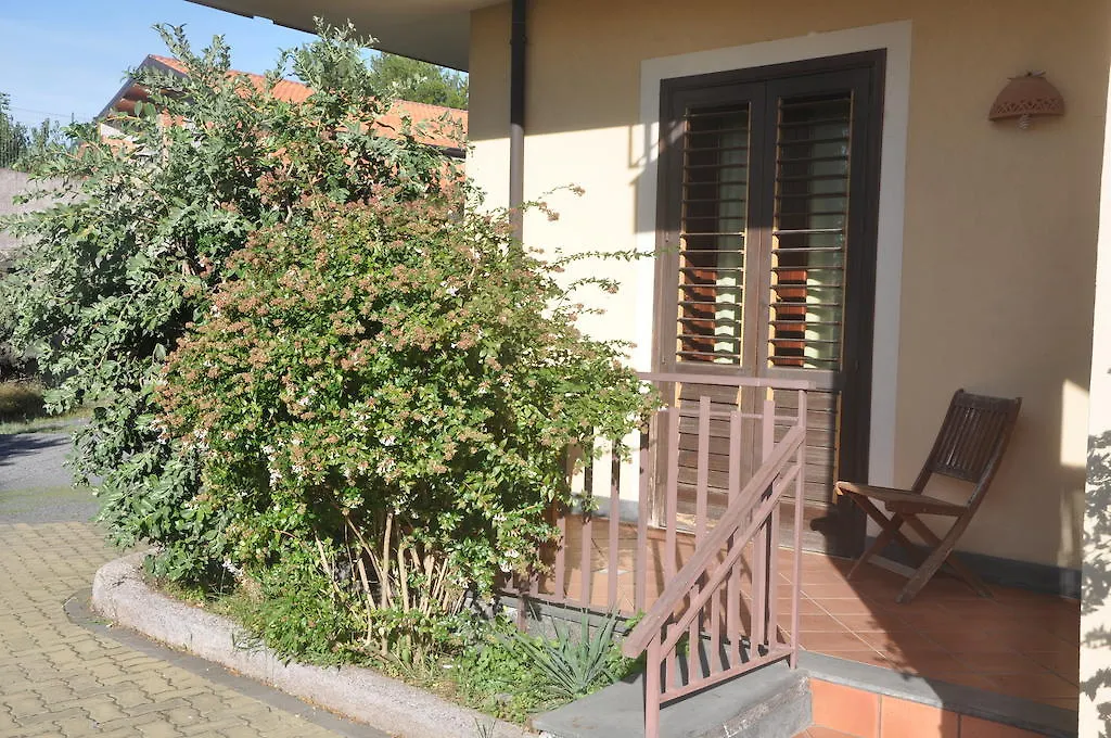Etna Torre Del Grifo Bed & Breakfast Mascalucia 0*,