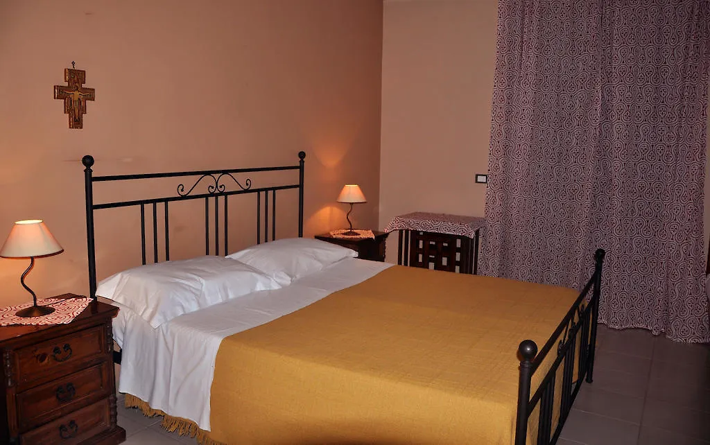 Etna Torre Del Grifo Bed & Breakfast Mascalucia 0*,