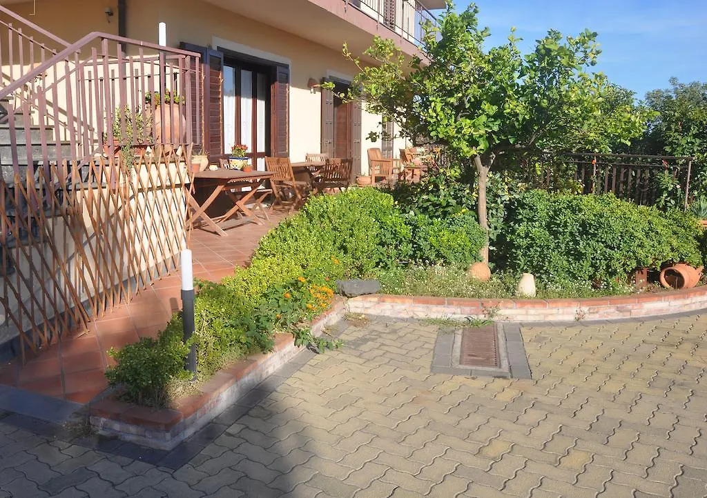 Etna Torre Del Grifo Bed & Breakfast Mascalucia