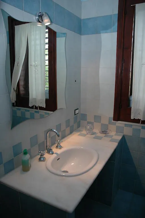 Etna Torre Del Grifo Bed & Breakfast Mascalucia 0*,  Italy