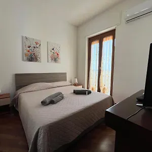  Appartamento Petronia Italia